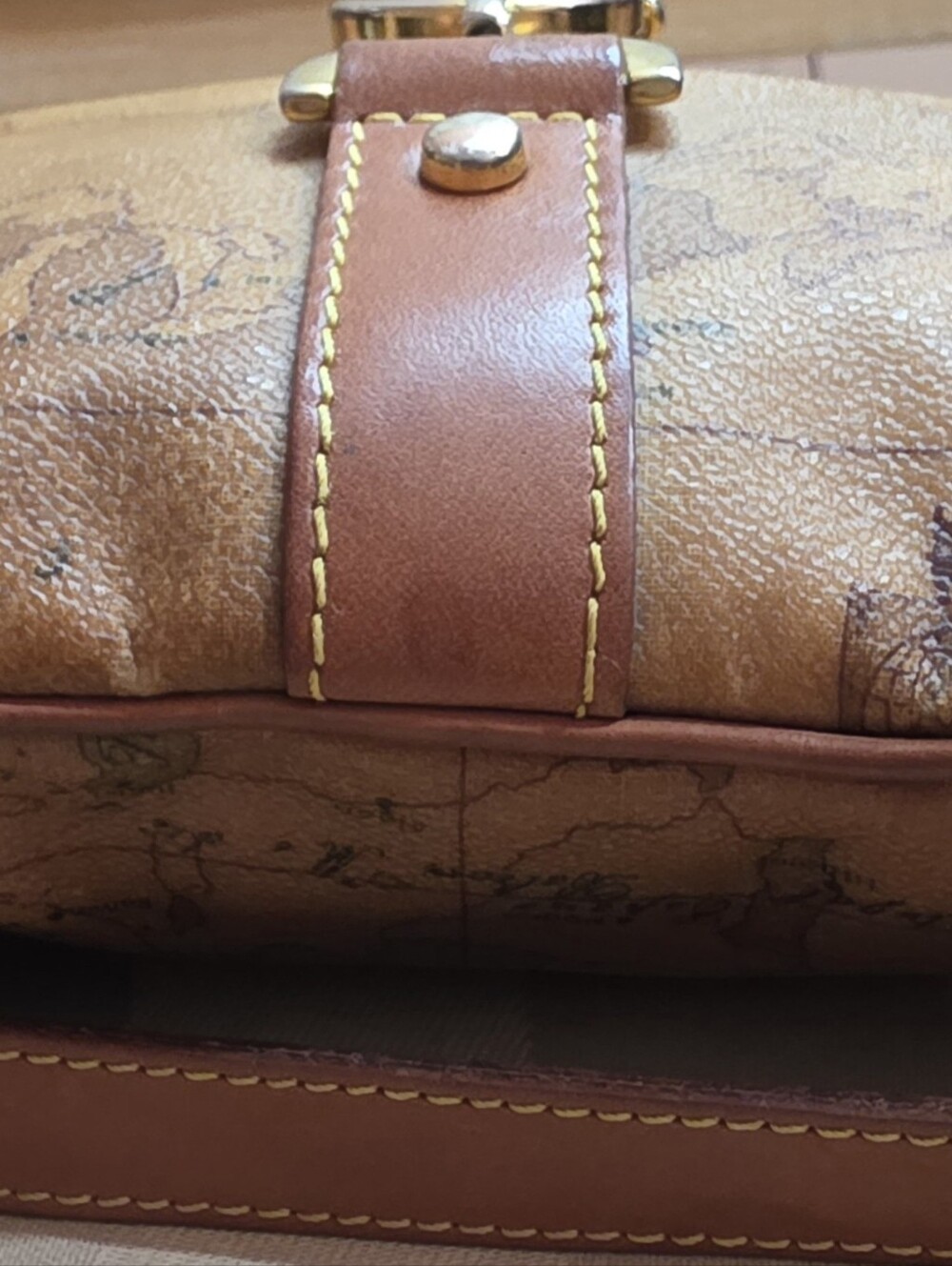 GENUINE ALVIERO MARTINI 1A CLASSE GEO CLASSIC MAP PRINT CROSSBODY SATCHEL PURSE - Picture 8 of 11